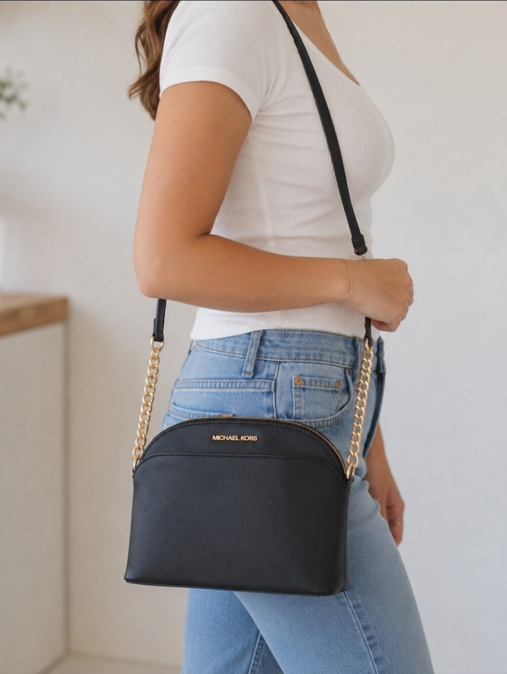 Michael Kors Black Jet Set Travel Dome Crossbody Bag Gold Chain Saffiano Leather